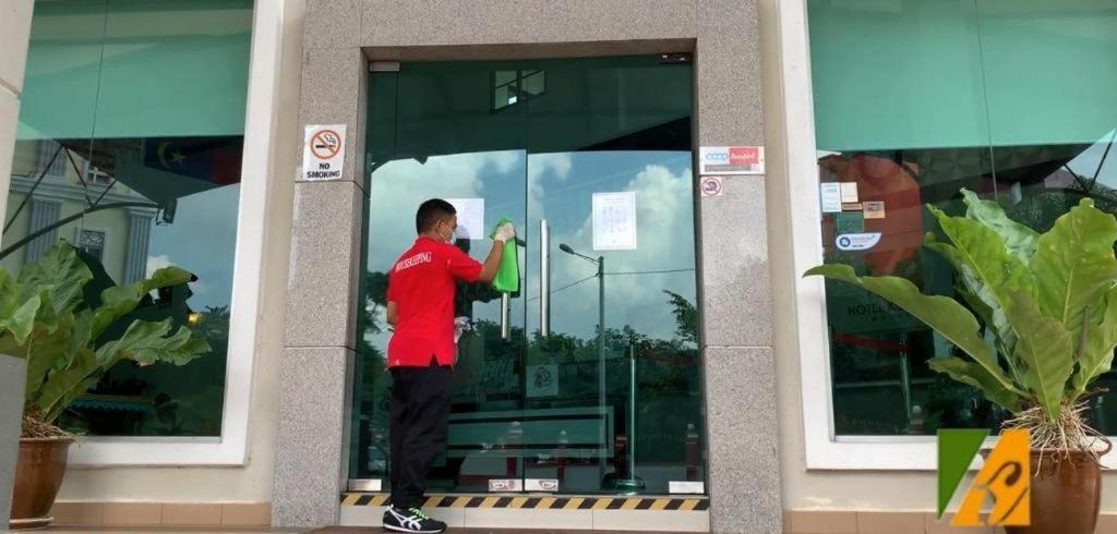 ホテル コベマス マラッカ Malacca エクステリア 写真